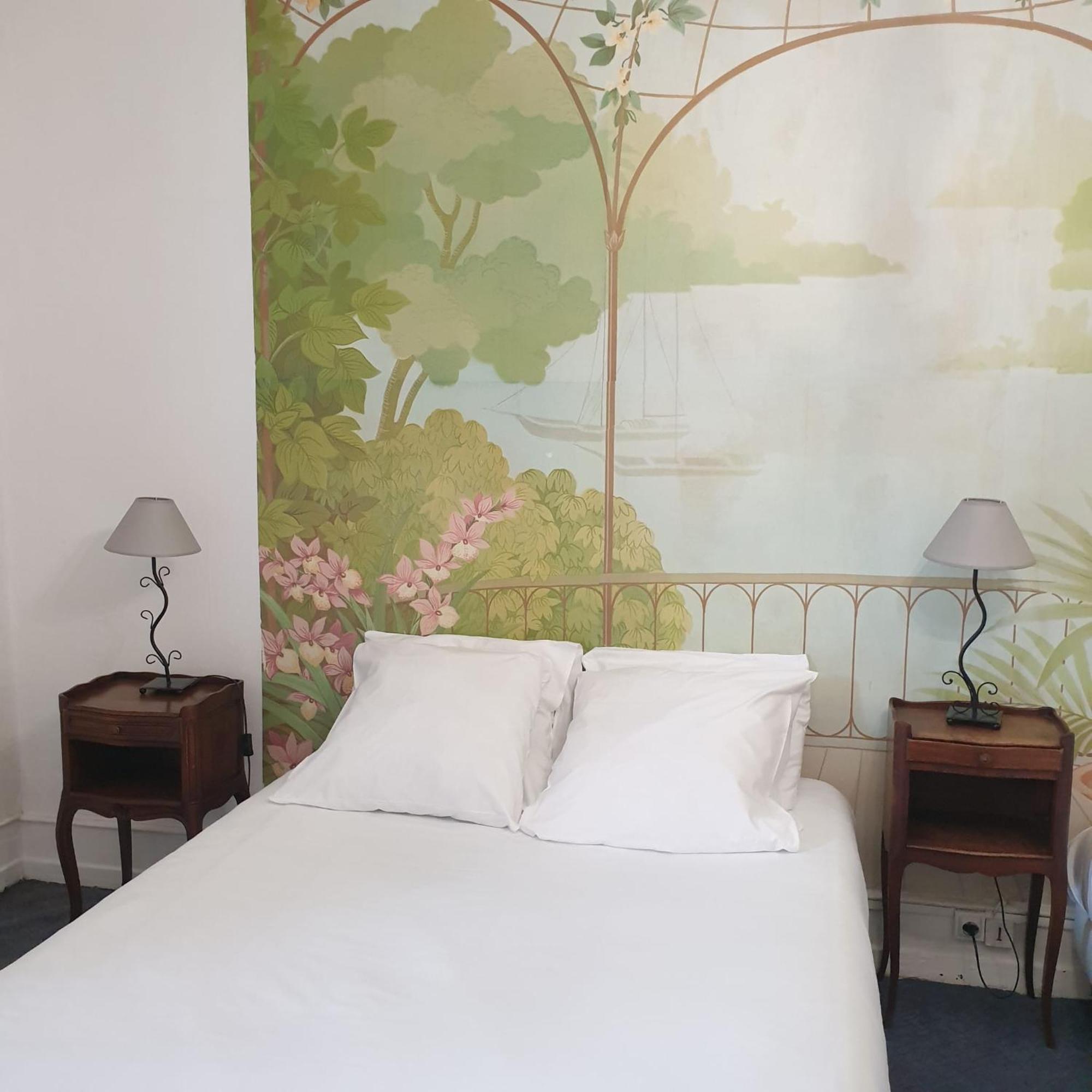 Hotel Des XII Apotres & De La Cle Des Champs Контрексвиль Экстерьер фото